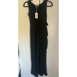 NWT Jessica Simpson Black Dress